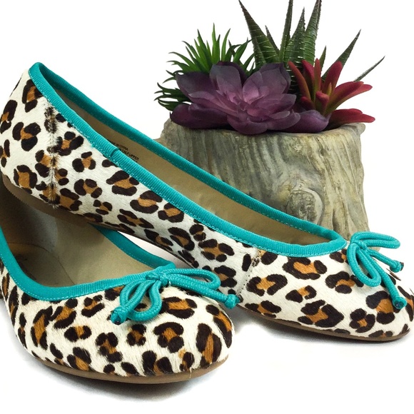 New with Box INC Paloma Womens Flat US Size 6 - Picture 2 of 3